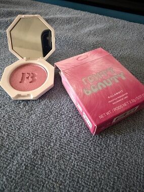 Fenty Beauty Killawatt Highlighter - Shimmering Pink